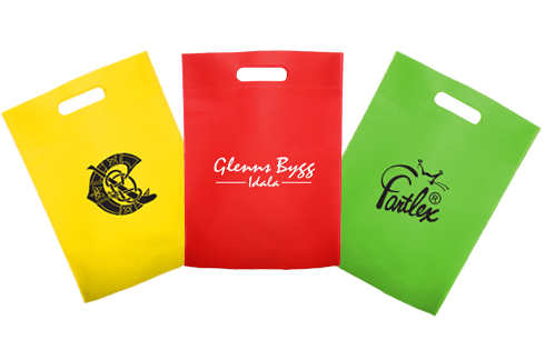 Laminated bags with straps